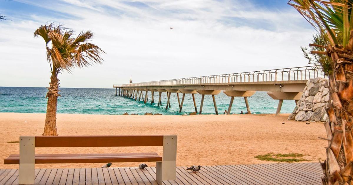 Barcelona Playa Badalona Y Metro Lägenhet Exteriör bild
